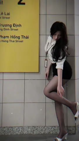 Đặt thư ký lên bànnnn , tài liệu ra ngoài🙃#xuhuongtiktok #fypage #trend 