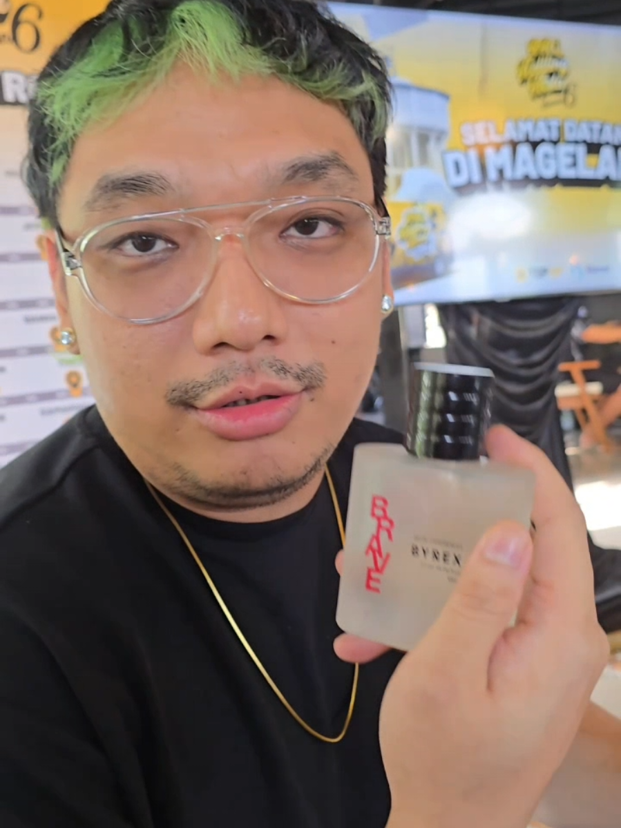 Yok join #TeamBrave karena ini baunya bener2 LAKI banget, woody n smoky, cocok banget buat acara malem2 biar makin maskulin, kalian udah checkout parfum @byrex.fragrances nya Lemon belum?? #capcut #byrex  #fyp @fikri.byrex 