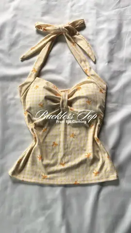 Backless top 🔛🔝!!!!! #haltertop #backlesstop #halter #backless #top 