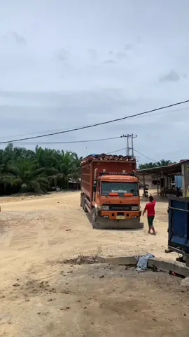 Biar engga apakali🚀 #breitingtransport #rampinem 