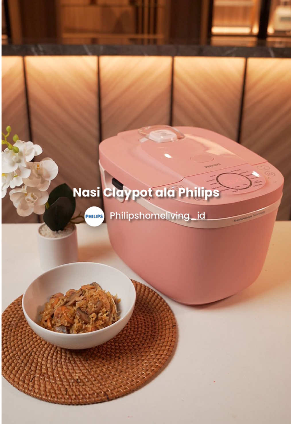 Bikin nasi claypot bisa pakai ricecooker juga loh! Yuk buat juga dirumah. 👉🏻checkout Philips Rice Cooker HD4716/31 di keranjang kuning sekarang🛒                                         #PilihKualitasPilihPhilips #SekaliCobaDijaminLangsungCinta #Philips #CepetNoRibet #homeliving 