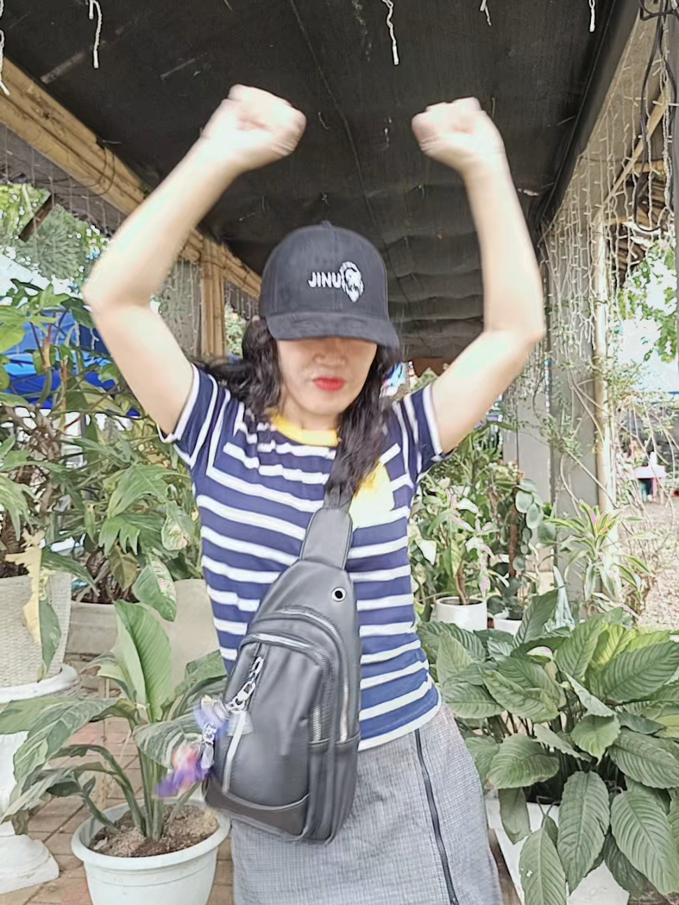 Jinu song dance challenge accepted @charmm014  Sorry, I'm demure here. 🤣  A song dedicated for @🦍Jinu🦍  #JINU #GORILLA  #JINUSONGDANCECHALLENGE #GORILLAFAMILY #komikkoto 