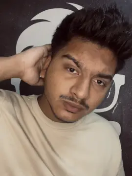 শুধু সময় টা ঘুরতে দাও ⏳#foryou #foryoupage #trend #viralvideo #fyp 