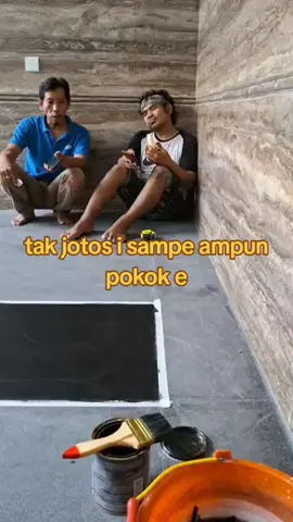 nom nom aku e arogan gaweane gelut,tak jotos i sampe ampun ampun