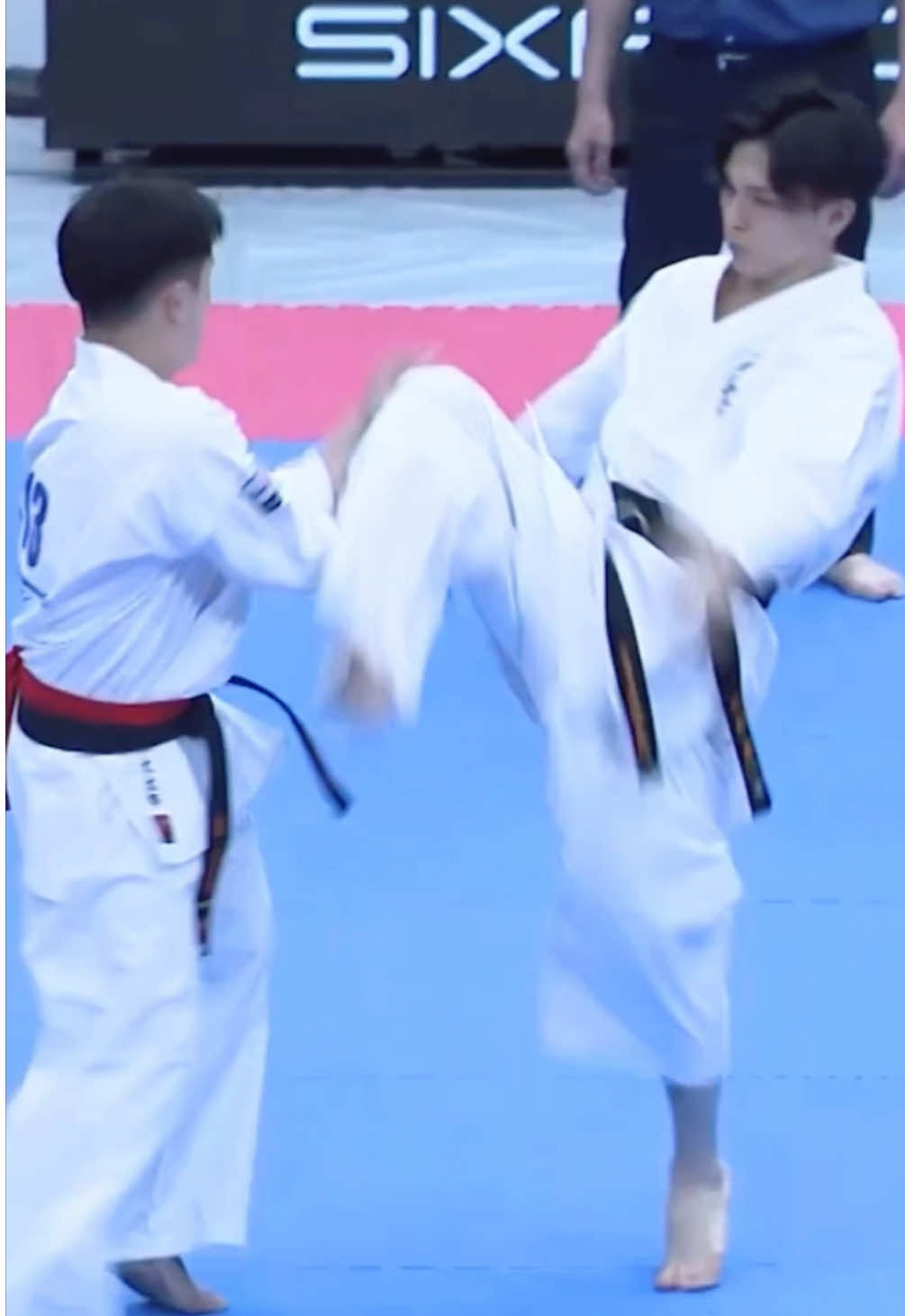 顔面殴打くらってしまってから記憶飛んでしまってるけどその割には悪くない組手出来てるのかな この時より今は何倍も強い自信ある💪 #jfko #川村嵐 #極新空手 #arashikawamura #shorts 