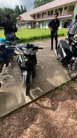 #ทรงแว้น💯🚔#เวฟดิวะ💯#รู้อยู่สบู่ไทย           #สบสั่งลุย💯#เวฟบ้านนอก🏡 