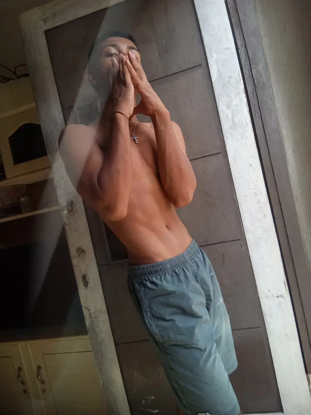 ehaaaa . . . . . . . #workoutmotivation #workfromhome #aesthetic #fyppppppppppppppppppppppp #trend? 