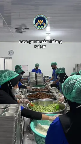 jgn ganggu adek bang lgi fokus🥱😆🫰🏻 #fypシ #sppgkibangbudijaya #mbg #sppg 