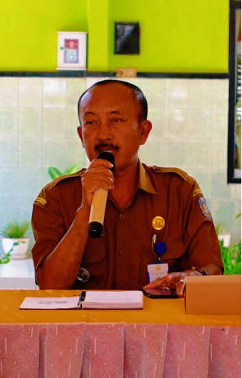 Tindaklanjut aduan masyarakat terkait dampak lingkungan yg diakibatkan oleh aktivitas pengepulan serbuk kayu (STOCKPAIL SAWDUST) di Desa Banyuglugur