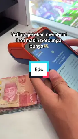 Siapa yang sama kaya aku😁 seneng banget rasanya klo banyak yang tf/tarik tunai😗 #brilink #edc #konter #4u 