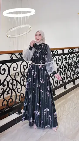 dengan desain yg memberi efek jengjang dan ramping 