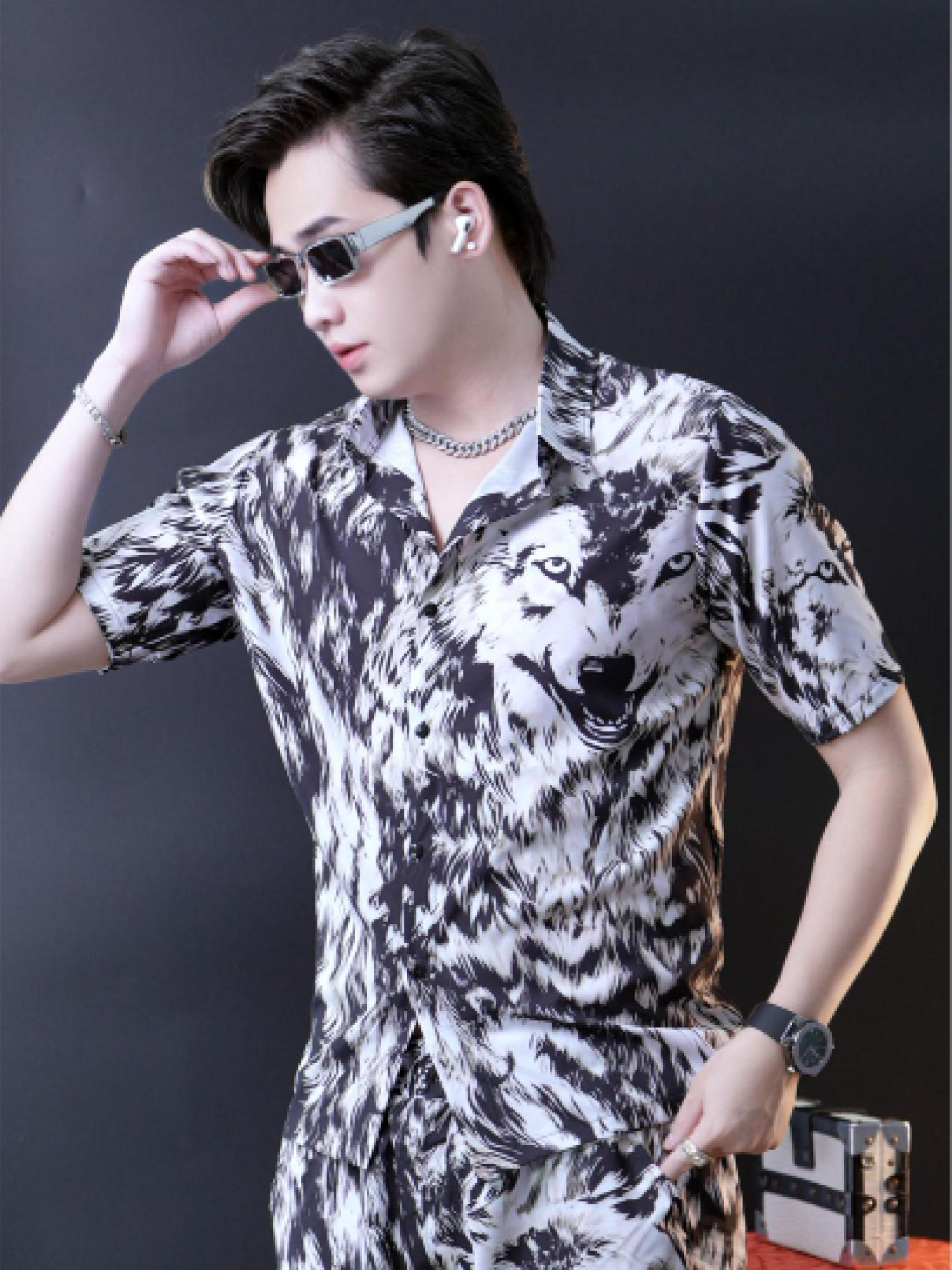 Bộ quần áo Lụa Nam Họa Tiết Sói chất liệu vải lụa mềm mịn #t2reviewluxury #t2storeluxury #t2luxury #thoitrangnam