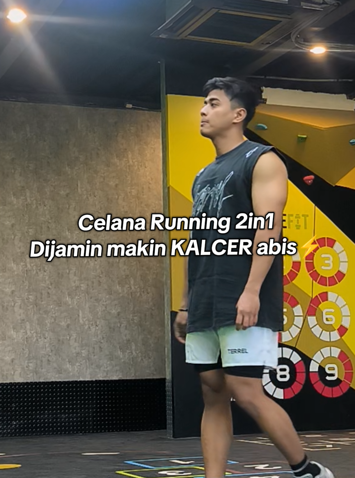 Celana Running+Kaos Sleeveless by Terrel Sportswear  #outfit #Running #outfitgym #celanalari #outfitrunning 