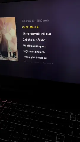 Bạn nhớ ai khi nghe bài này?? #emnhoanh#miule#lyrics#nhachaymoingay#chamvaotim 