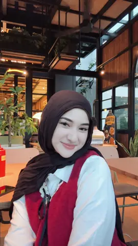 kurangin ekspektasi ke semua manusia, kita di dunia ini cuma punya diri sendiri 🤍 