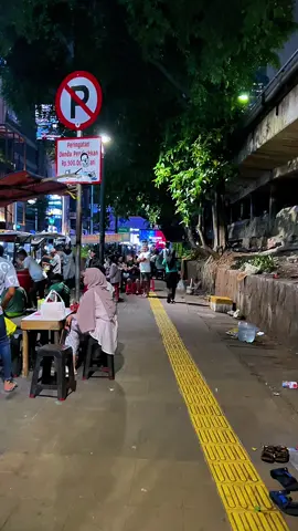 Videonya boleh kalian ambil buat bahan content pemula/Nostalgia, engga folow gpp, di izinin tanpa syarat. #jakarta #foryou #sudirman #fyp #mediawb 
