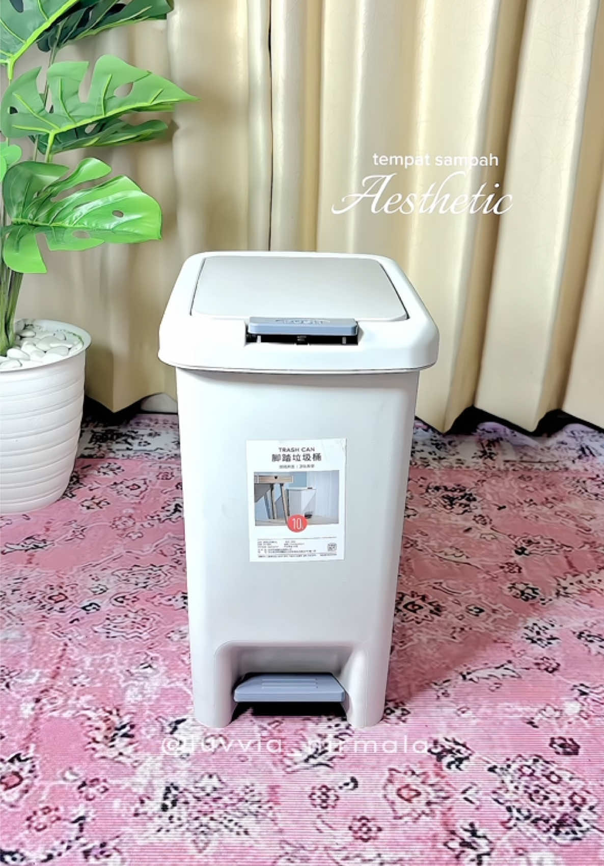 Tempat sampah aesthetic 2in1 bisa buka lmgsng pake tangan ato pake kaki 🫠🤏 #tempatsampah #tempatsampahmurah #tempatsampahviral #xyzbca #fyp 