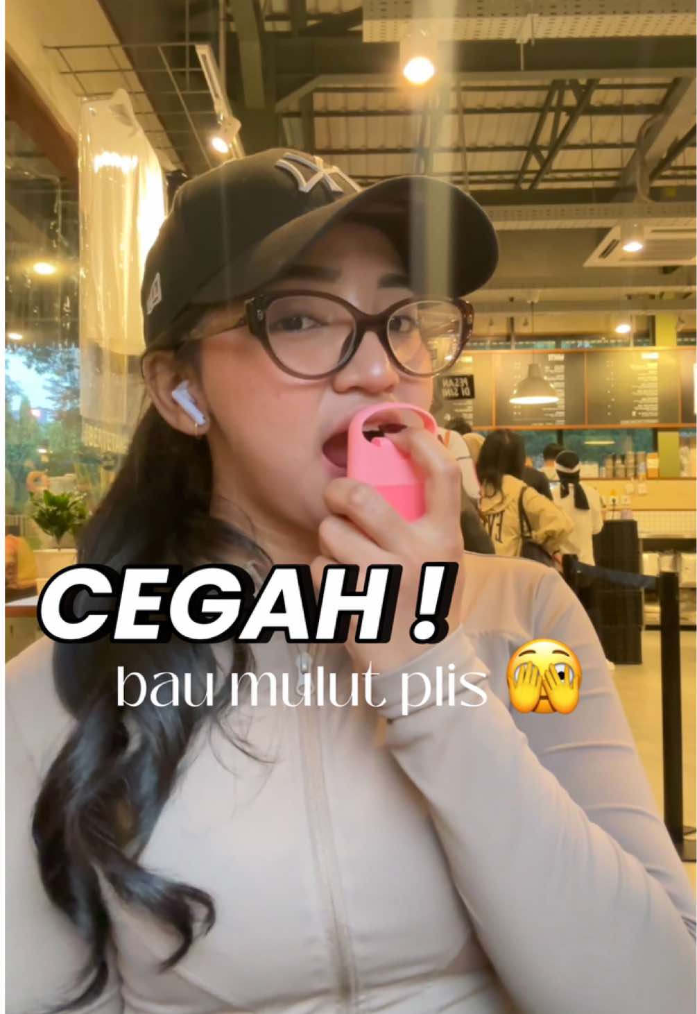 gada drama lagi buat bau mulut yaa 🫨  @metoofresh   #metoomp6 #metoofresh #mouthspraymetoo #mouthsprayprobiotik #innovationforeverysmile 