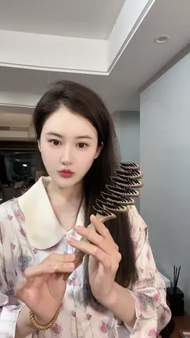 #护发梳 #松塔梳 #100孔蓬松猪鬃毛松塔梳 #按摩头排骨梳 
