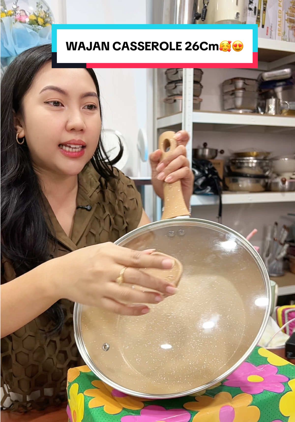 Wookpan ukuran 26cm anti lengkett free spatula dan obeng😍🔥buruan masuk live super ambyarr😱‼️🔥#ischaindyofc #ischasargita #indytiaras #fyp #wajanantilengket 