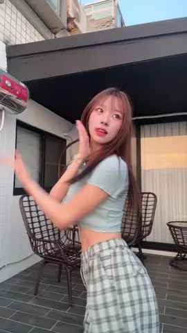 頭髮越來越長囉