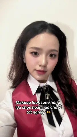 Không uổng công 4h dậy makeup =)))))))) 1 ngày làm nàng thơ giữa 2000 nàng thơ khác 🤦‍♀️ #trending #xuhuong #graduated #ftu 