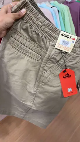 Kendy pendek atas lutut yg mau co dikeranjang kuning yaa #kendy #celanapendek #celanakatun 