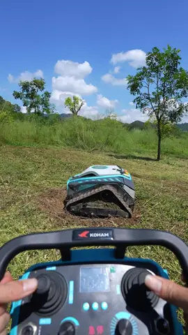 Make mowing a pleasure | KOHAM Smart lawn mowers robot. #cleaningtiktok #fypシ #zeroturnwholesale #weeding #kohammower 
