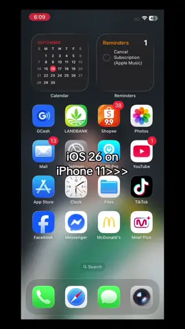 iOS 26 on iPhone 11 got curious, got scared, pero yun padin, nag update🫣 #ios26 #iphone11 #softwareupdate #fyp #fypシ 