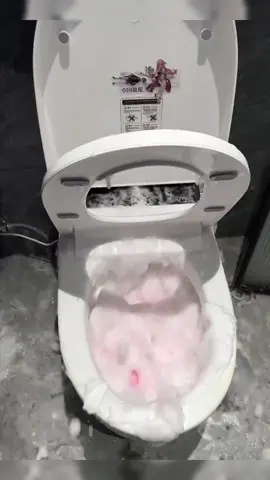 Nhà tắm lúc nào cũng thơm mát nhờ mẹo này#vesinhgiadinh #xuhuongtiktok #boncau 