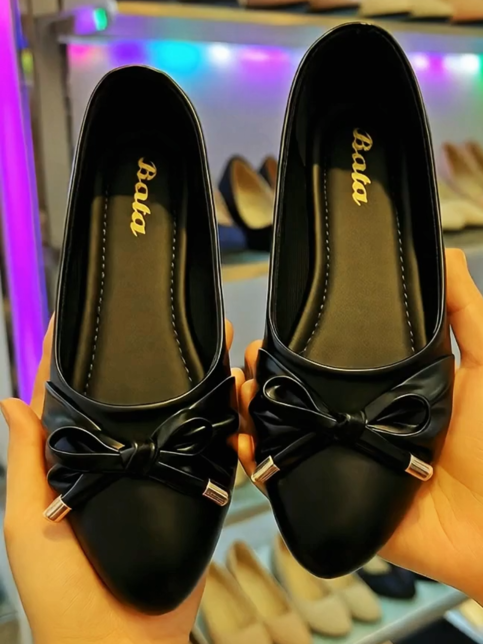 BATA Sepatu Flatshoes Wanita Motif Pita Hitam Sepatu Balet Cewek Kekinian Korean 2025 Trendy kerja #sepatuwanita #sepatusekolah #sepatukerja #sepatubalet 