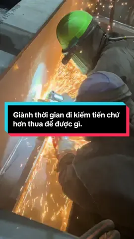 Giành thời gian để kiếm tiền chứ hơn thua để được gì#xhtiktok#yfpシ#ĐongtauHanQuoc#cuocsonghanquoc🇻🇳🇰🇷 