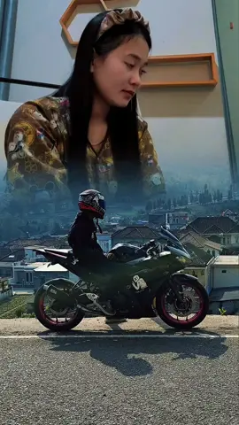 sisakan satu yang seperti itu 😊#fyp #cewekidaman #terimaapaadanya #sisakansatuuntukku 