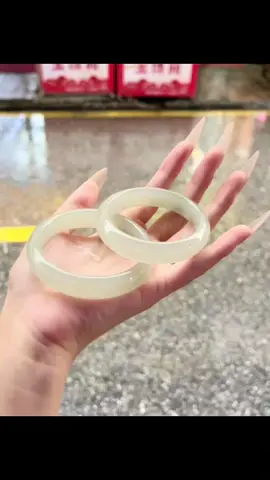 Vòng ngọc, mã não, nhẫn và mắt mèo đủ ạ#xuhuong #vongtay #vongphongthuymayman #xuhướng 