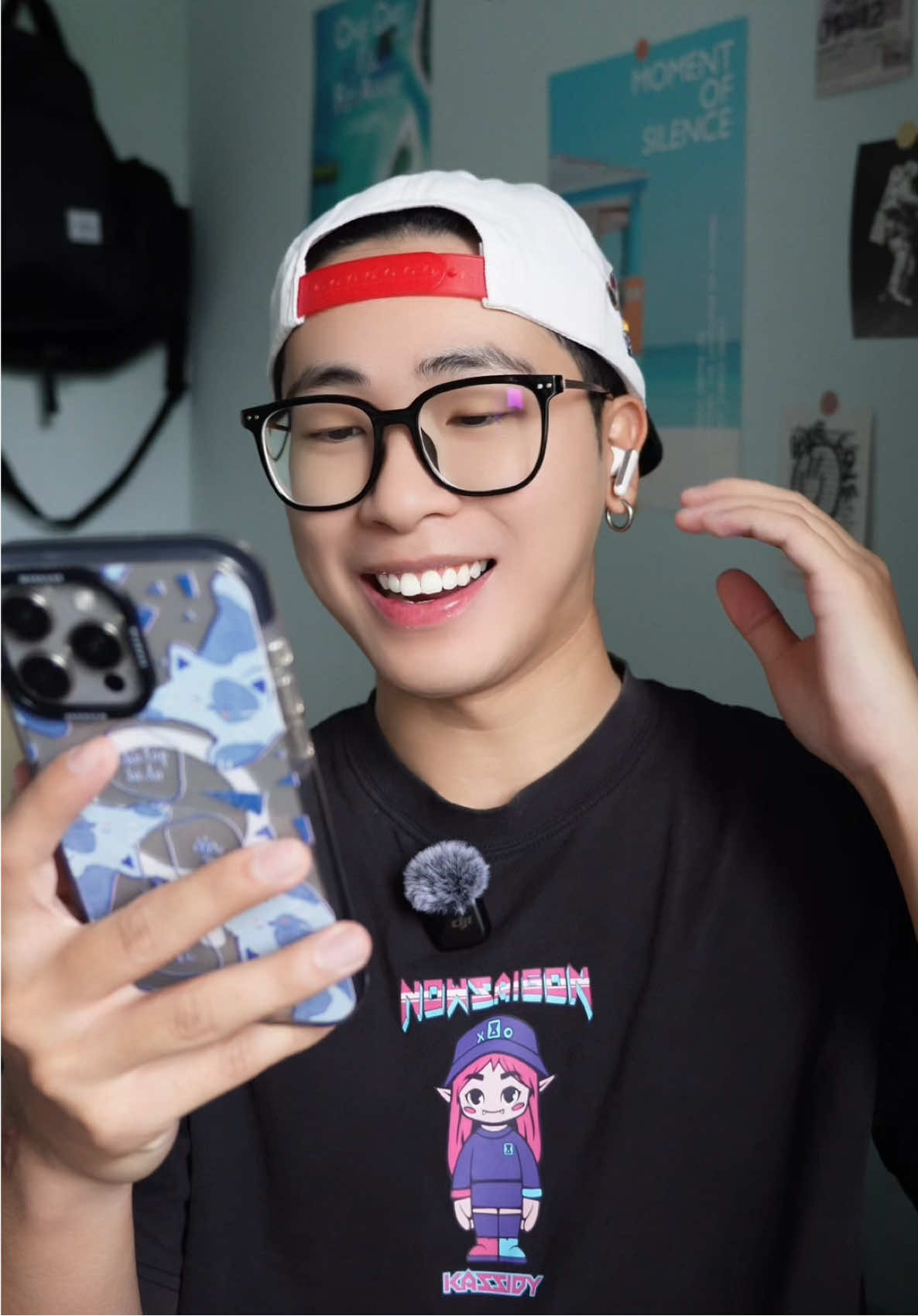 Tai nghe mới này cũng rất gì và này nọ á 😋