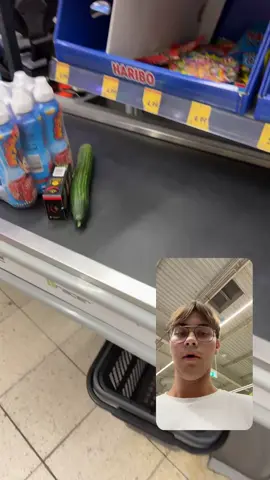 Soczysta truskawka #krolbalu #wojan #wojanek 