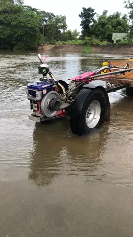 ให้เธอเธอเป็นที่หนึ่งในใจตลอด🫶💙#พวกนายต้าร์แต่งซิ่ง💯💨 #ซุ้มหน้าหล่อ #รถไถซิ่งเมืองปรางค์กู่🔰💨 #สุดหล่อมาแล้ว 