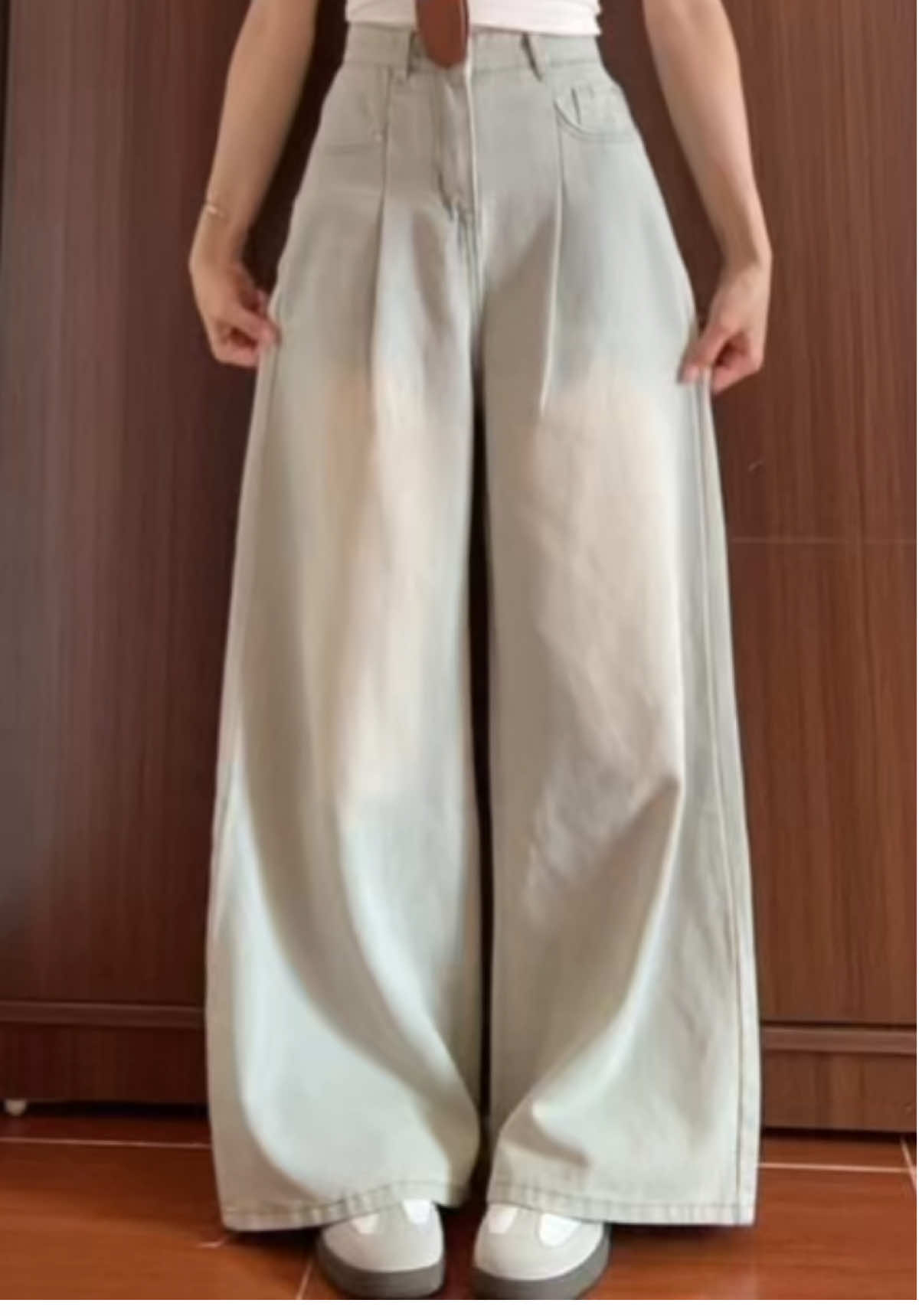 #reviewquanao #viralvideo #myoutfit #quanjeanongrong #xh 