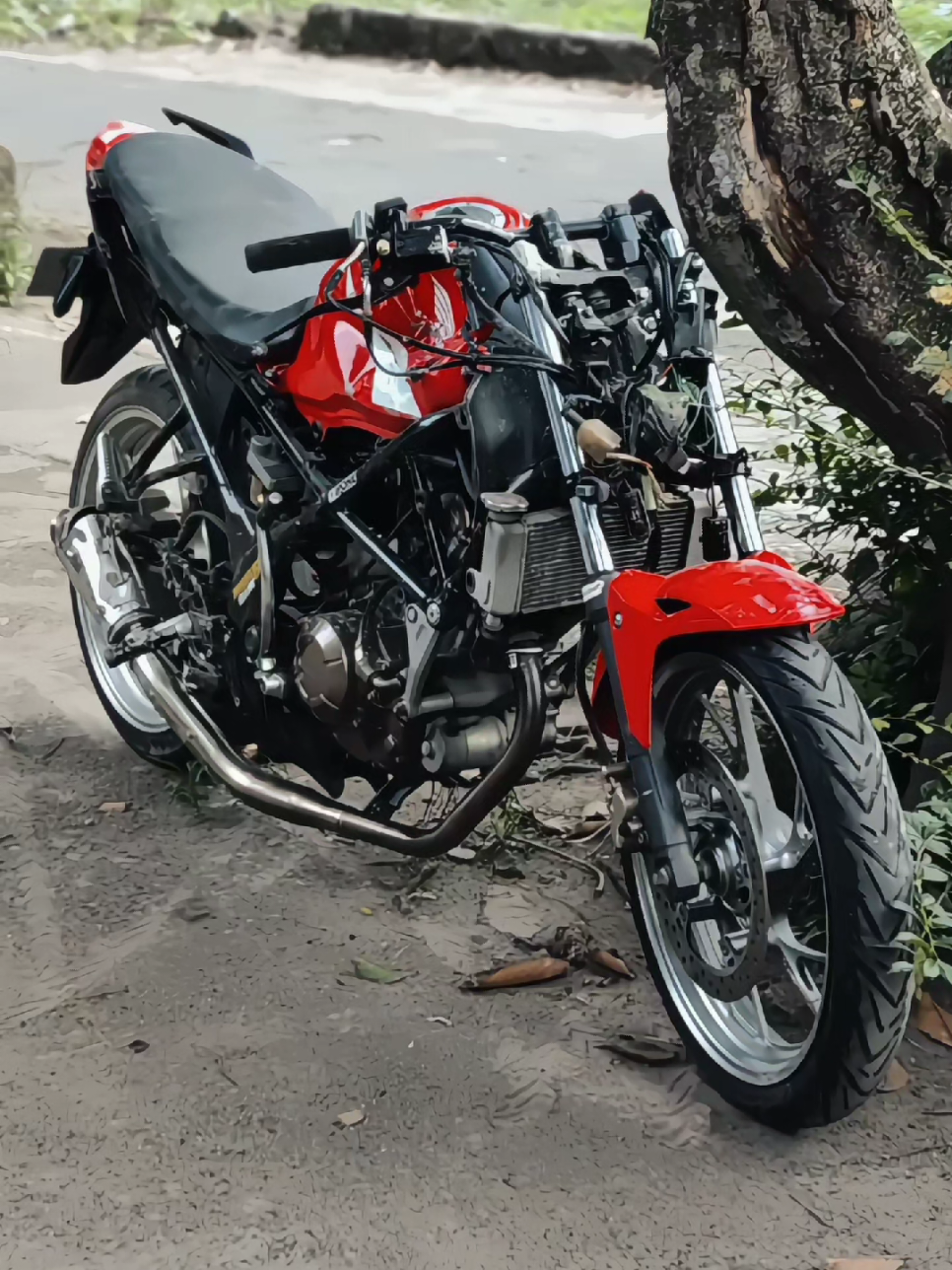 Entah kapan bangkit kembali😢#fyp #cb150r #lewarberanda #masukberanda 