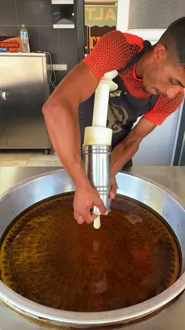 Churrosun Türk Rakibi Adana Halka Tatlısı 