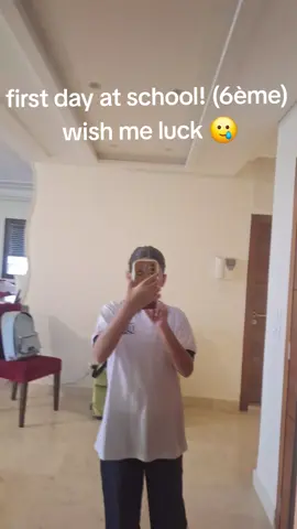 I'm back from school! and actually it wasn't really that bad, teachers were really nice for once! I have a good feeling about this new year