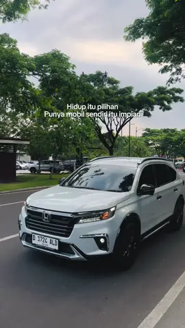 Ayo wujudkan mobil impianmu di Honda Ahmad Yani Bandung Melayani proses pembelian Cash, Credit & Trade in Hubungi : Lamhot (085659623645) #honda #brv #hondabrv #brvn7xedition #hondamobil 