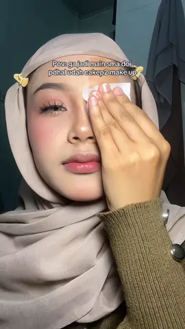 Ihhh bener bener one swipe😭🤏🏻 #micellaraffordable #micellarviral #micellarg2g #fyp 