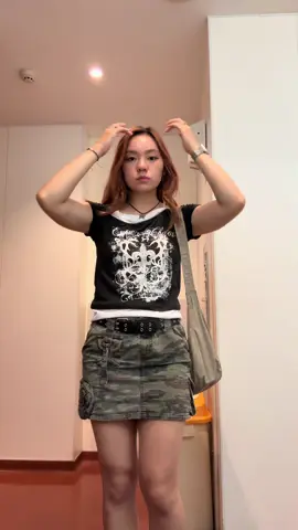 quick br fit check…😵‍💫 ft new onitsuka tigers that are lowkey a half size too big 😛 top and skirt are both secondhand! #japan #fitcheck #outfit #fashion #outfitinspo