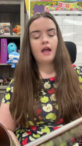I never expected how much practice would be involved in this job 😅 I love it though! #elementarymusicteacher #singing #picturebooks #musicteacher 