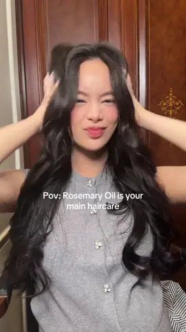 Pakenya sebelum keramas ya at least 15-30mins before #haircare #hairgrowth #rosemaryoil #hairoil #rambutrontok 