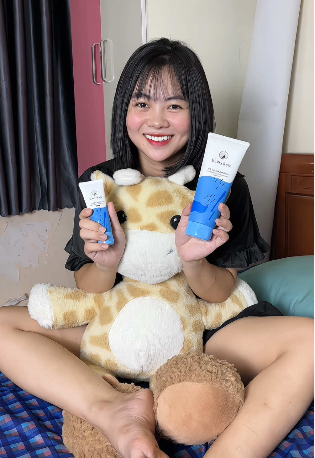 Ngày xưa em nhiều gầu đến như này mà giờ em hết sạch gầu rồi đó chị em ạ #daugoitrigau #daugoi #giadinhbemeo 