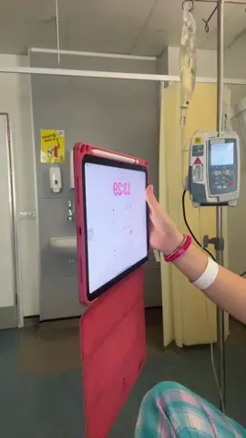 in love with my iPad… #ipadkid #relatable #ipadlover #repost #lovertrend 