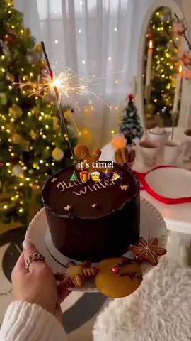 IT’S TIMEEE! 🎅 🎉 #christmasvibes #holidayseason #cozyseason #christmasmagic #fyp