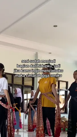 taseh ajaran #kesenian #kebudayaan #xybca #zxycba #4u #fyp #seni #tariklasik #sekarpudyastuti #masukberanda 